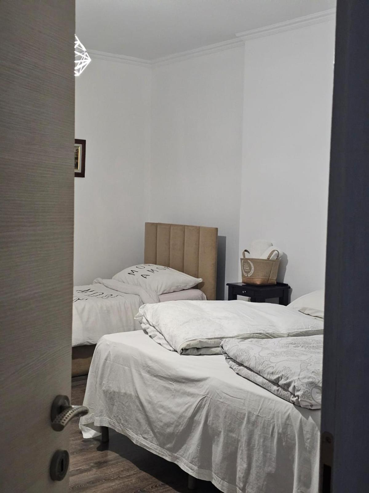 Main Apartment ティラナ エクステリア 写真